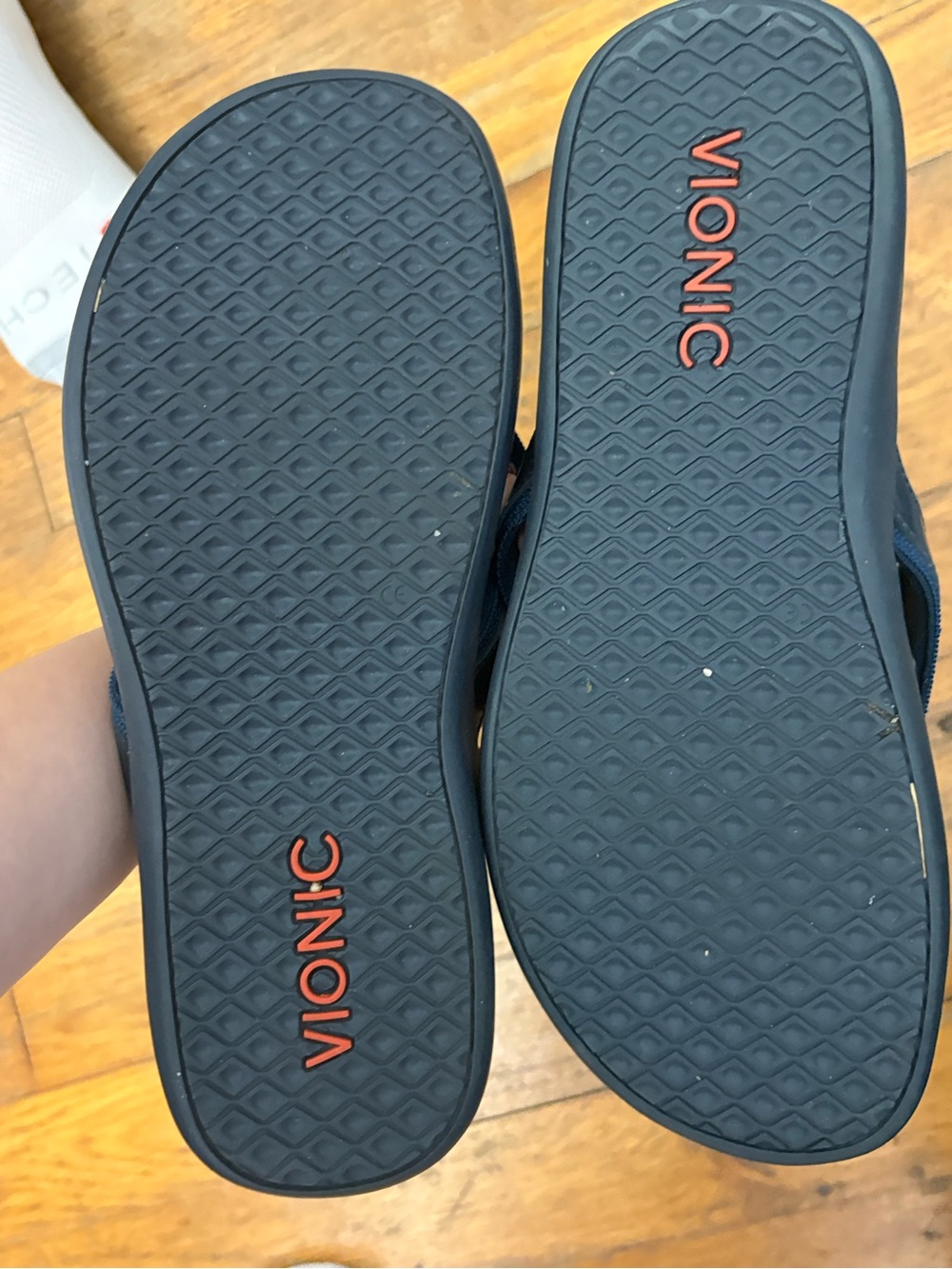 Vionic Flip Flops - Picture 2 of 5